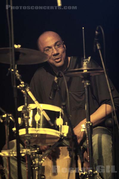 WA-ZIMBA - 2007-04-02 - PARIS - Le Bataclan - 